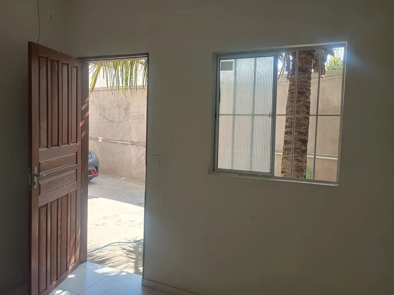 ALUGO CASA  - Foto 3