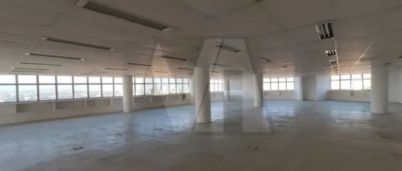 Andar : / Comercial / República