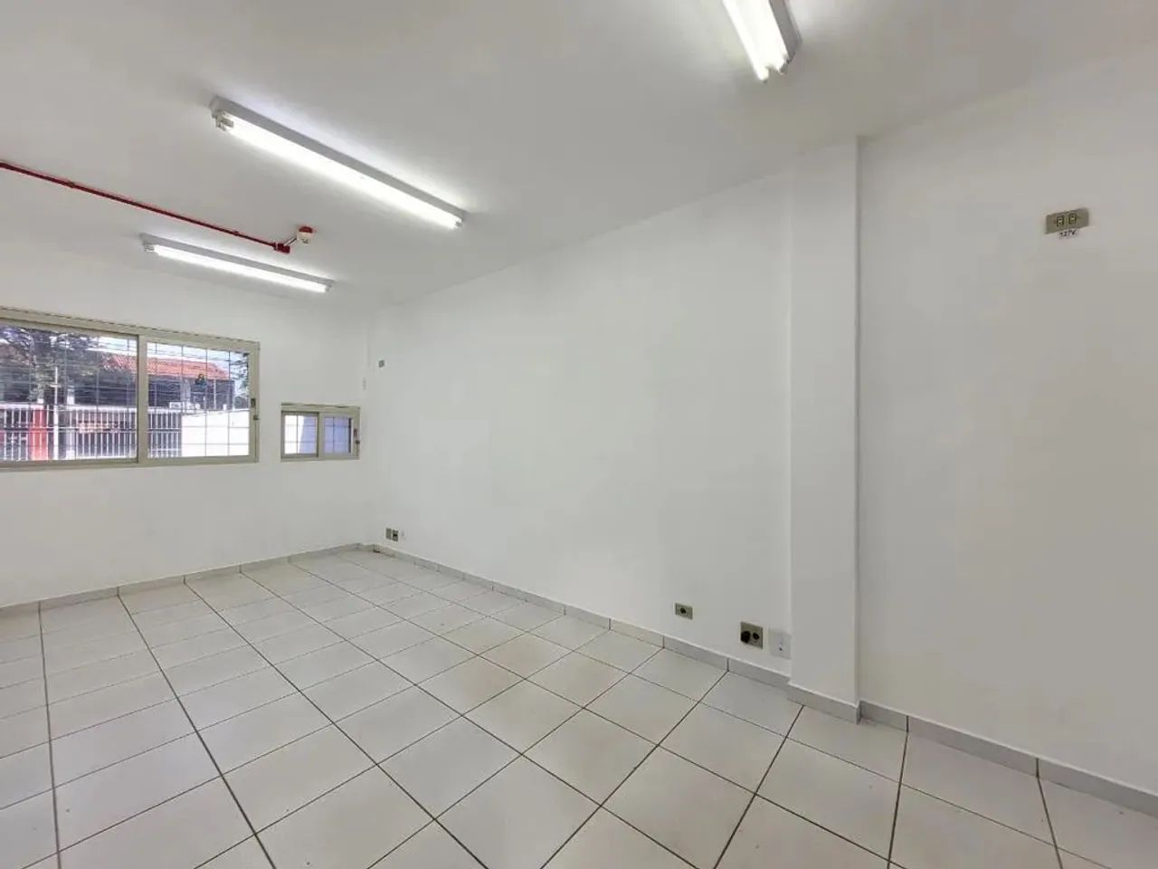 Barracão para alugar em Maringá, Vila Marumby, com 834.1 m² - Foto 4