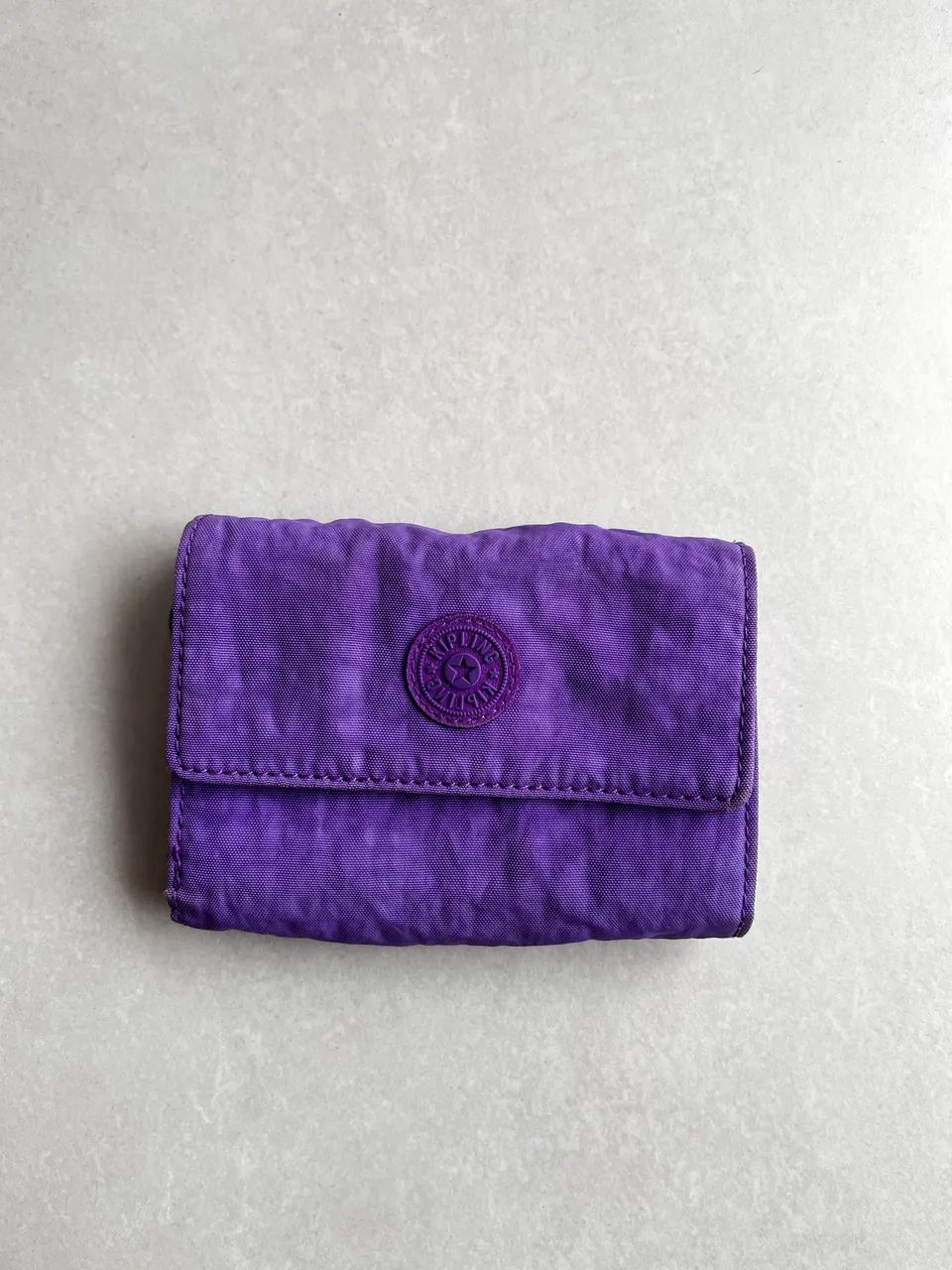 Carteira Kipling roxa