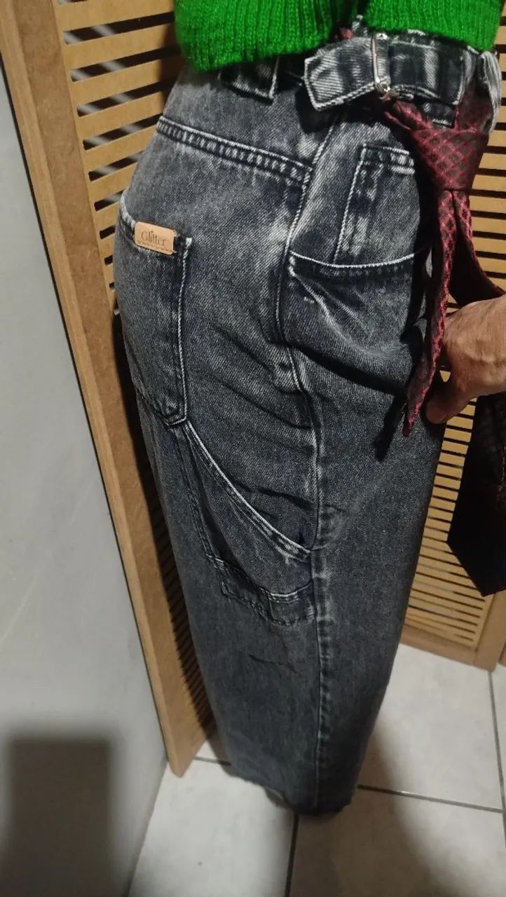 Calça jeans feminina,modelo mom nr 38 - Foto 2