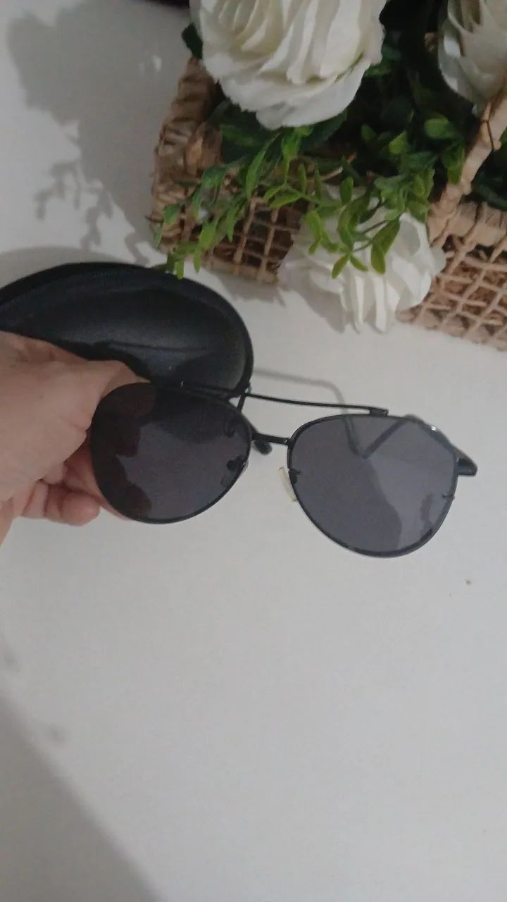 Óculos cada um r$ 100 original - Foto 4
