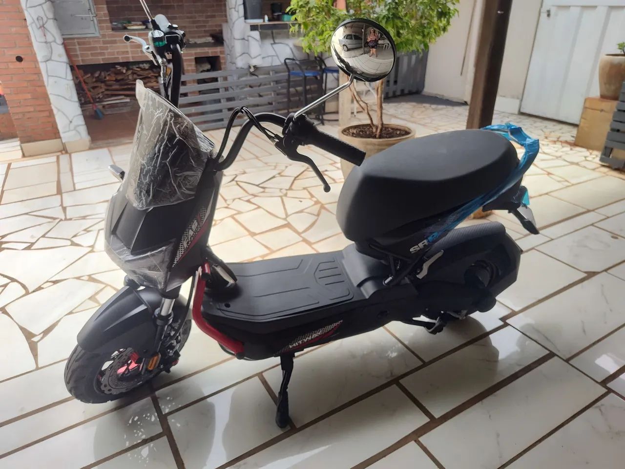 Moto elétrica 