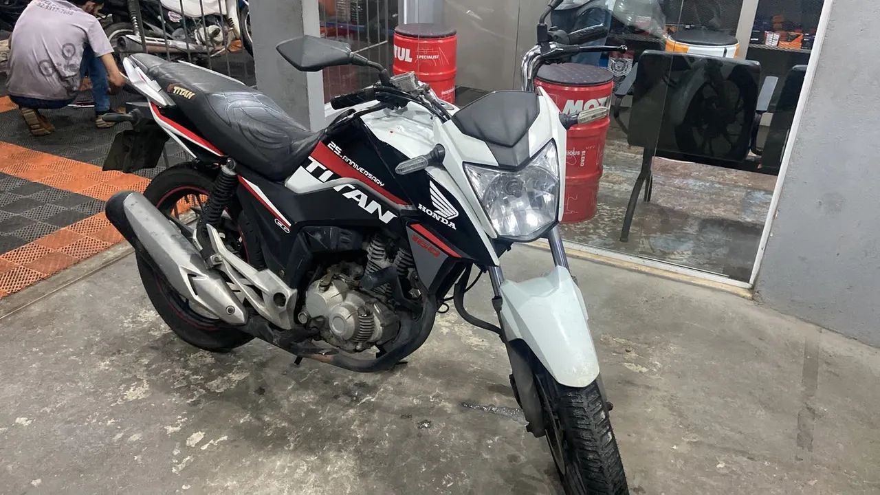 VENDO TITAN  - Foto 2