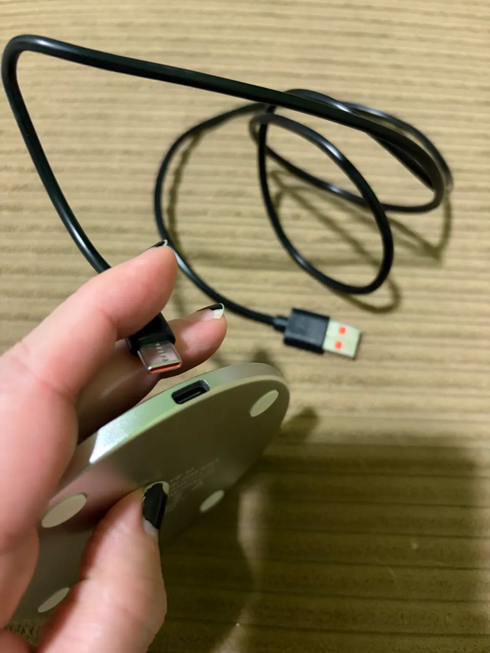 Carregador de celular por indução  - Foto 3
