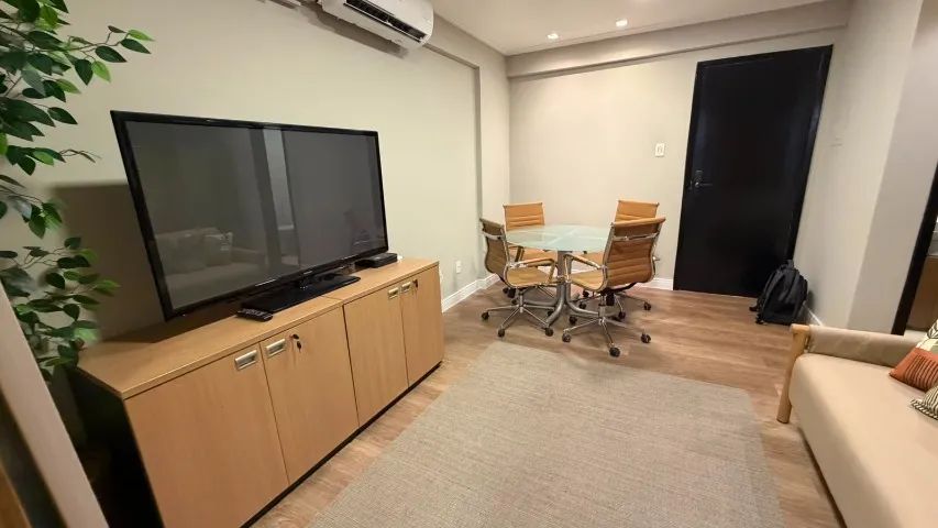 Linda Sala Comercial com 4 ambientes decorados - Foto 3