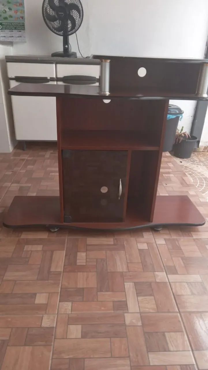 Mesa de sala para TV e eletrônicos  - Foto 3