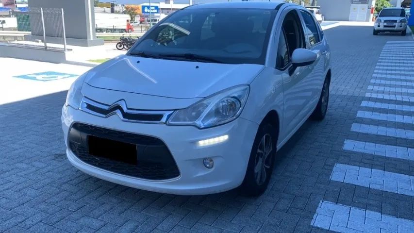Citroën C3 1.2 PURE TECH FLEX ATTRACTION MANUAL 2017
