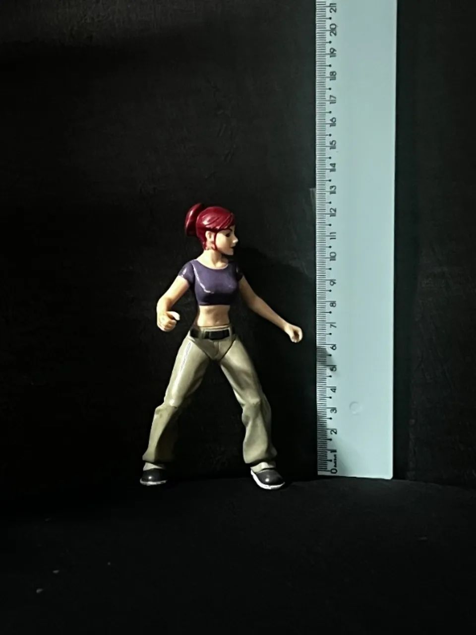 Boneca miniatura April dos filme Mutantes Ninjas ano 2003 - Foto 3