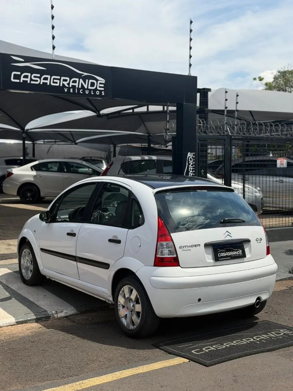 Citroën C3 GLX 1.4/ GLX Sonora 1.4 Flex 8V 5p, foto 14 de 16