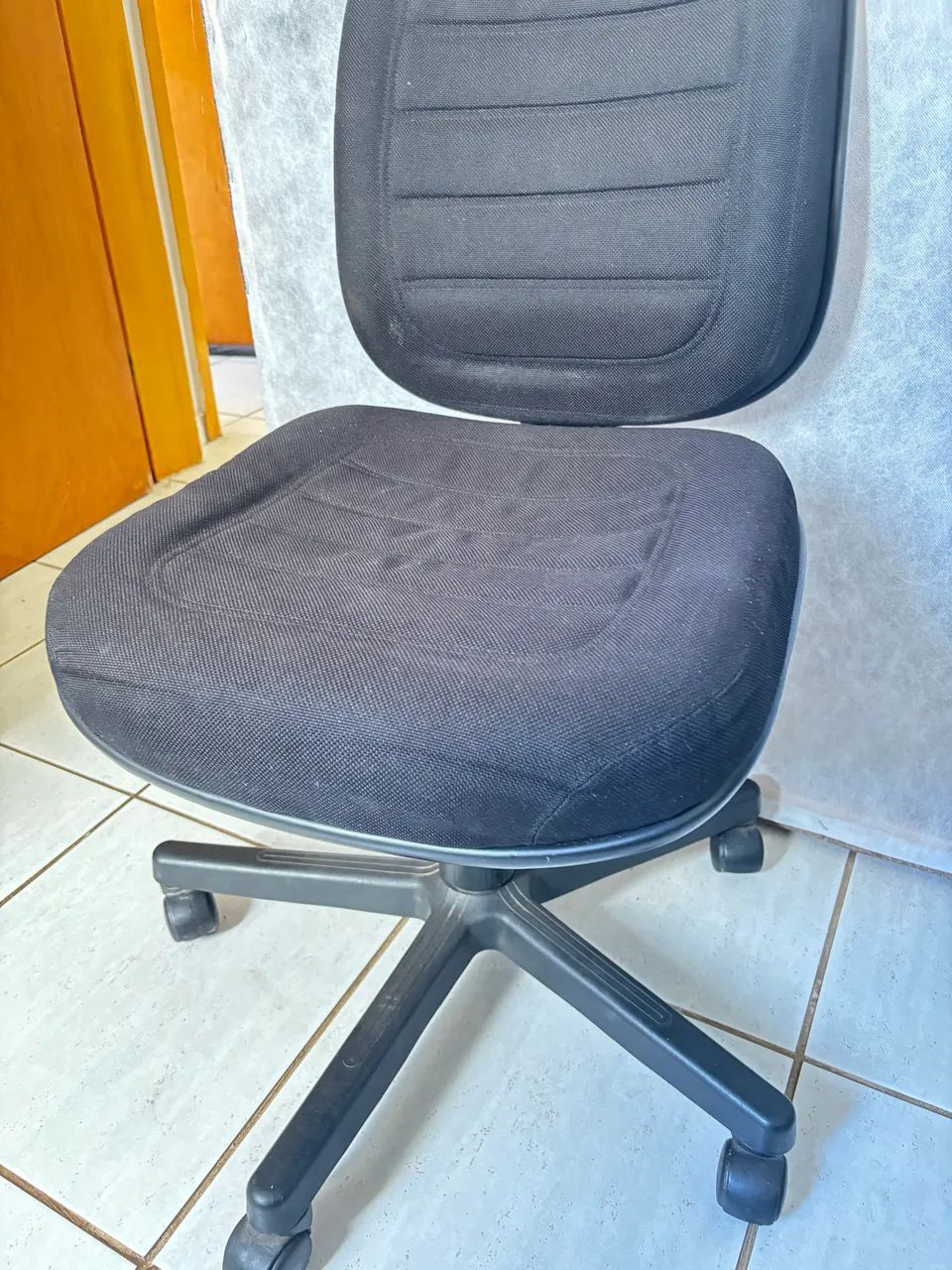 Cadeira de Escritório  - Foto 2