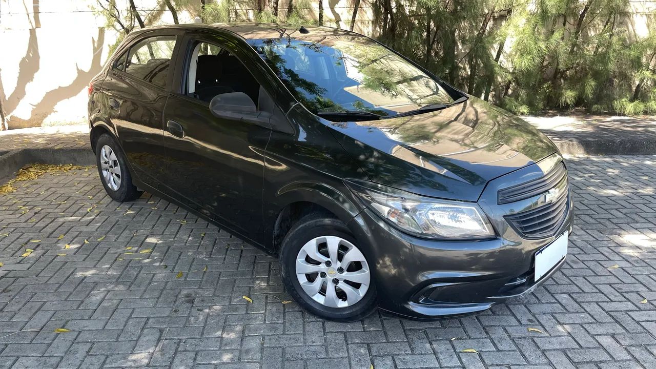 Chevrolet Onix ONIX HATCH Joy 1.0 8V Flex 5p Mec. 2019