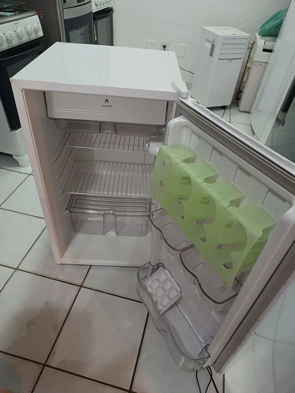 Frigobar consul 120lts ótimas condições  - Foto 2