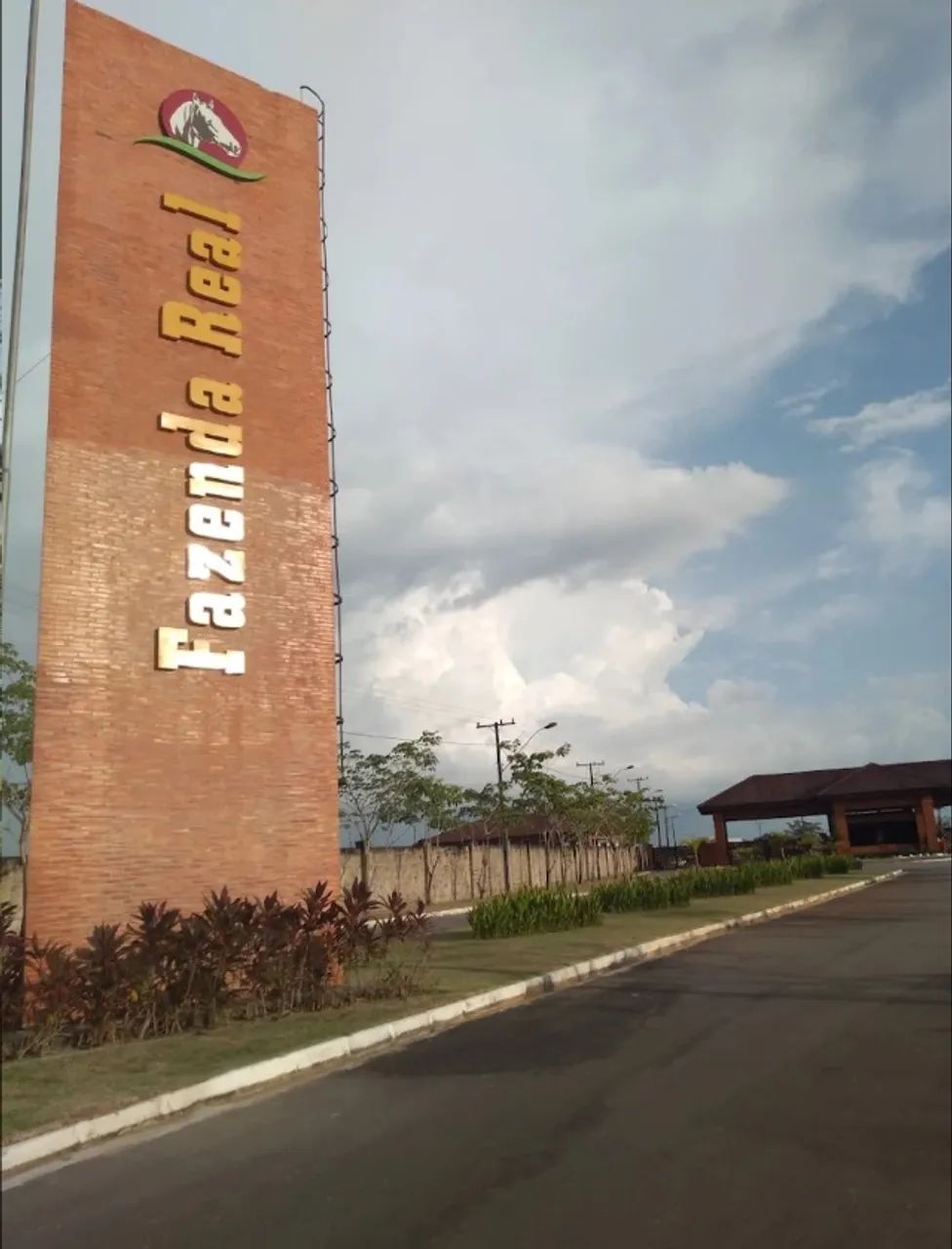 Lote condomínio Fazenda Real 