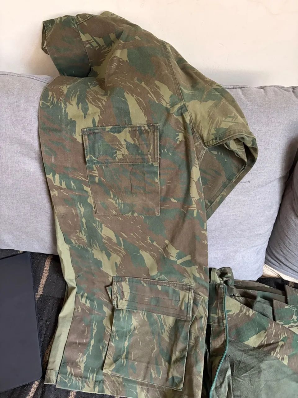 Camuflados  - Foto 2