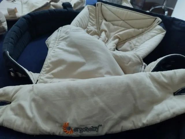 Ergobaby  - Foto 2