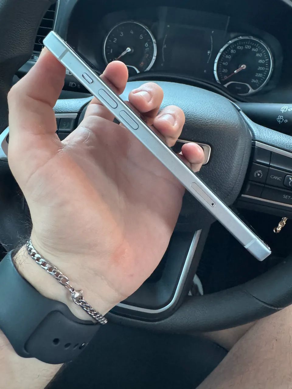 IPHONE 15 PLUS 128GB - Foto 3