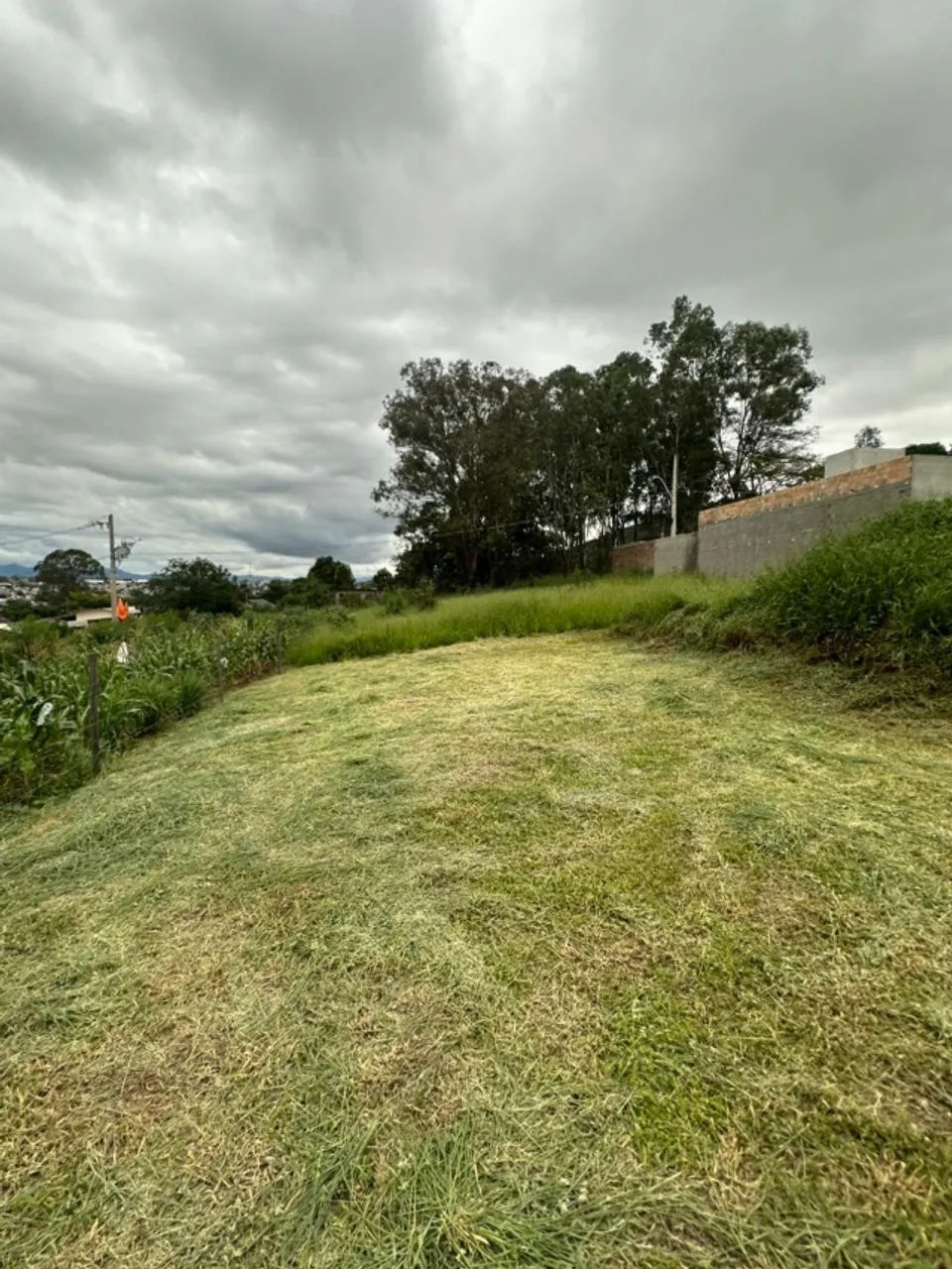 Bandeirantes/ Mateus Leme - Lote de 200m²