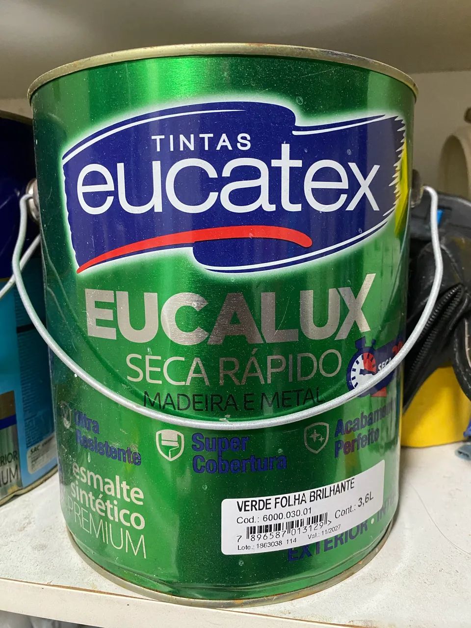 Tintas madeiras e metal 