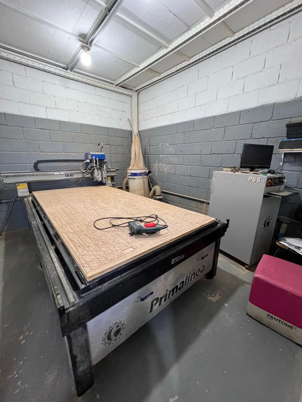 Router CNC Rizon PrimaLinea 2030 - Área Útil 2x3m - Completa com Coletor de Pó e PC (BH) - Foto 2