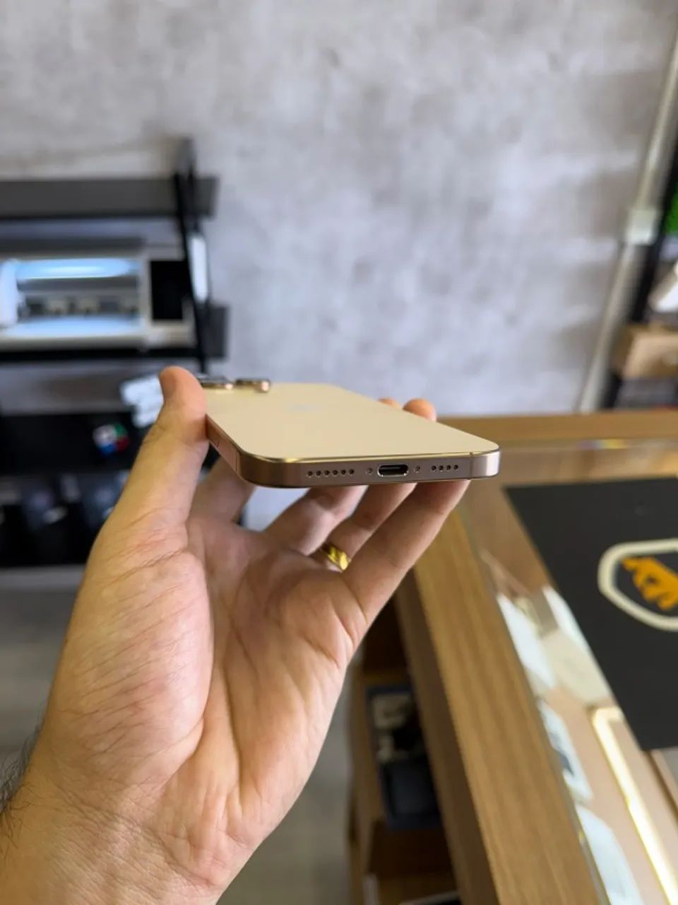 iPhon 16 Pro max 256gb Desert Titanium + caixa - Foto 4