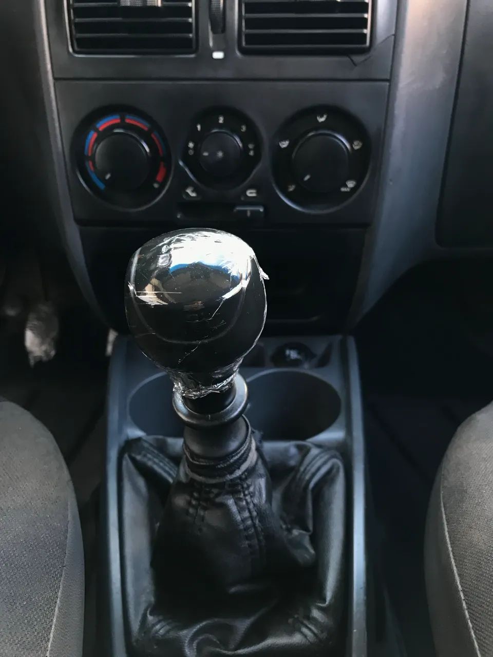 Fiat Strada Working 1.4 MPI Fire Flex 8V CD 2012 - Foto 2