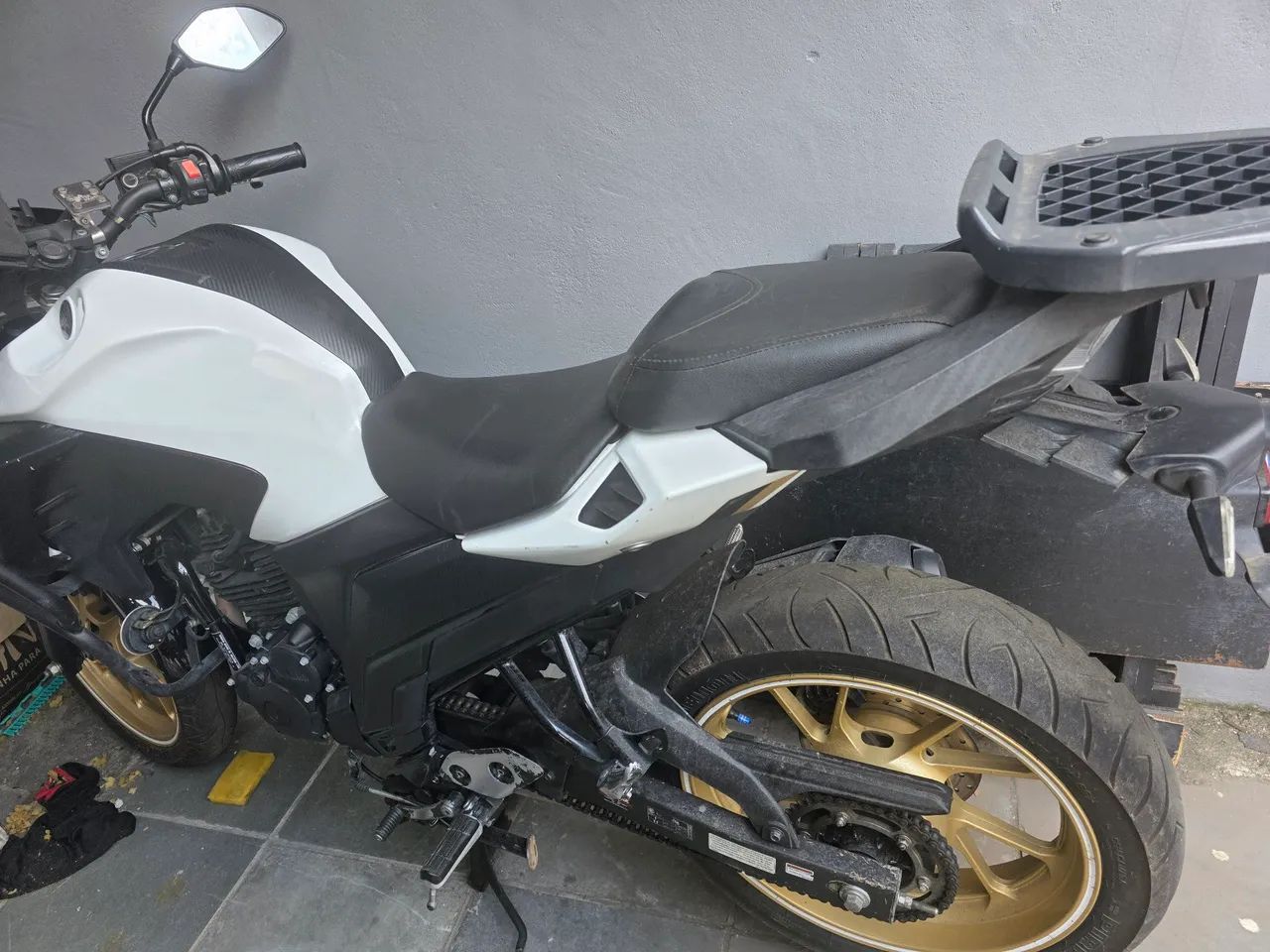 Fz 25 ano 25