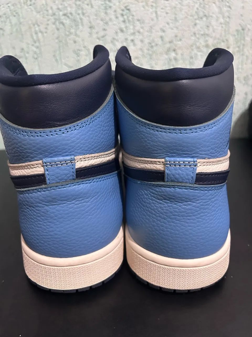 JORDAN RETRO HIGH OG OBSIDIAN TAMANHO 45 - Foto 2