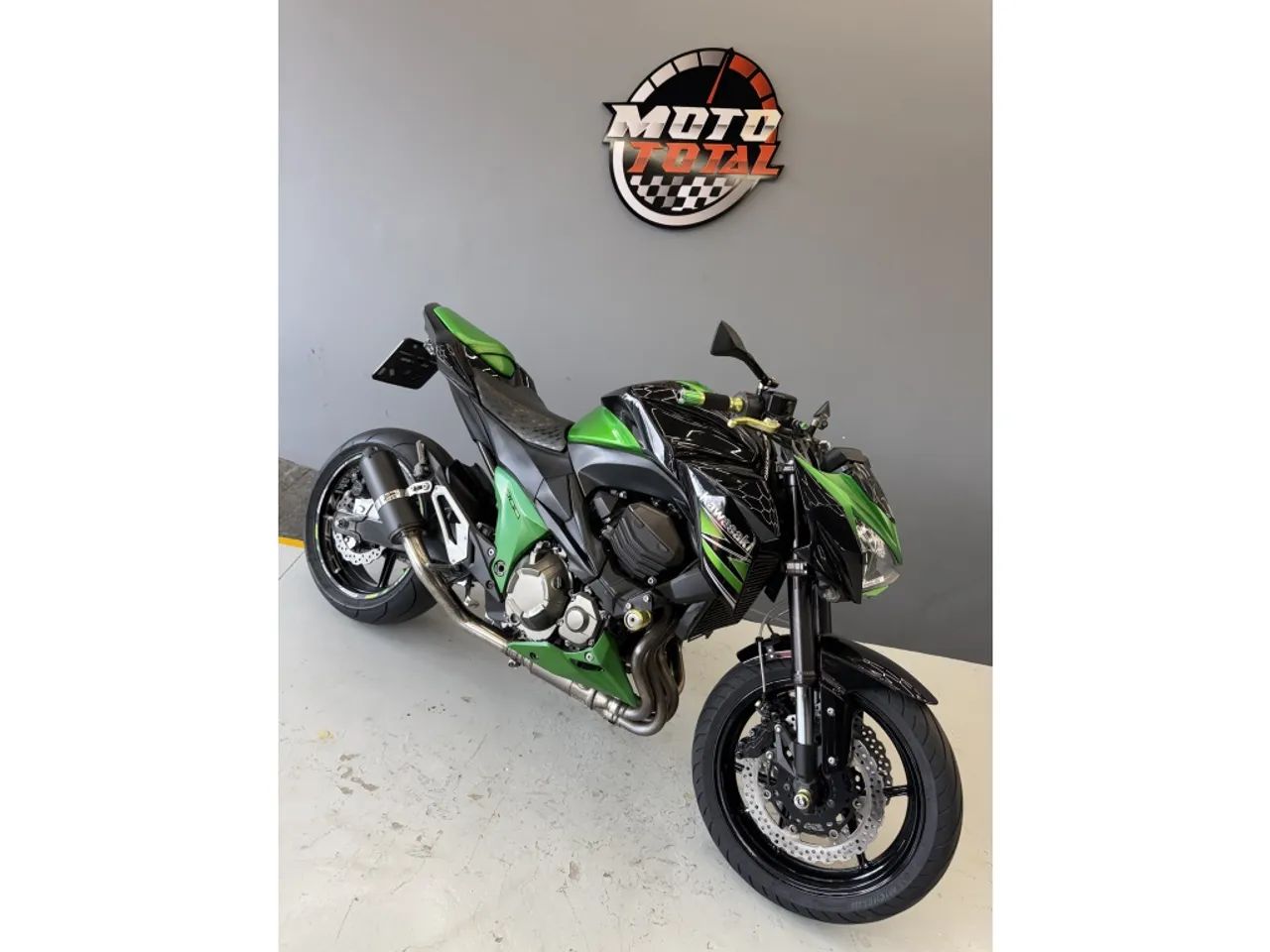 Kawasaki Z800 2014 - Foto 3