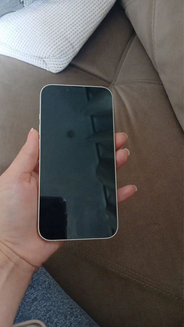 iPhone 13