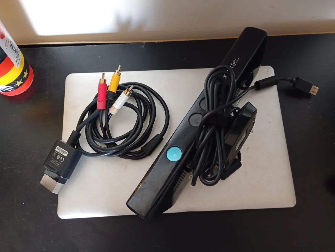 Kinect Xbox 360 da Microsoft + Cabo (AV/RCA)