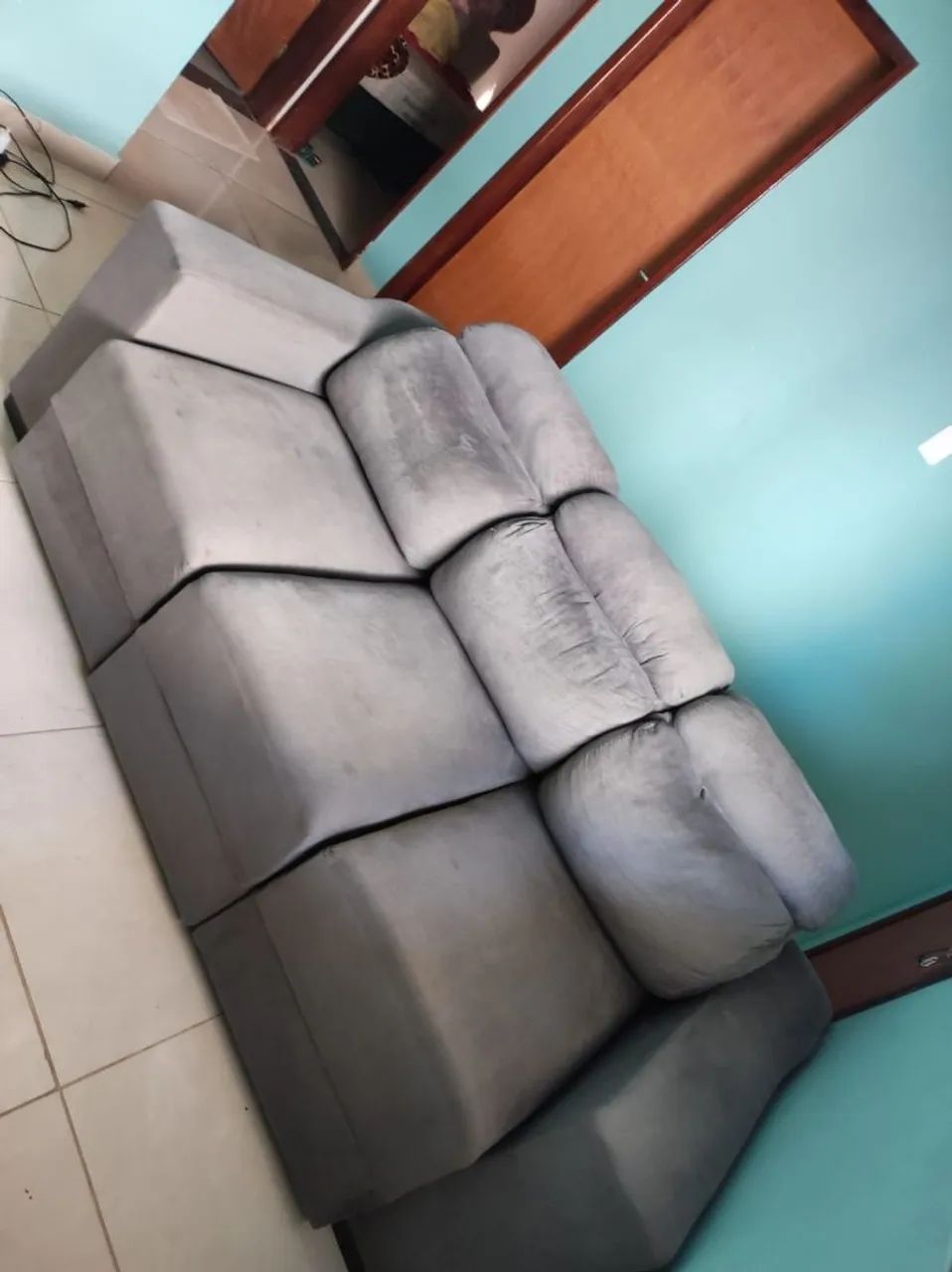 Vendo sofá cama muito bom confortável  - Foto 2