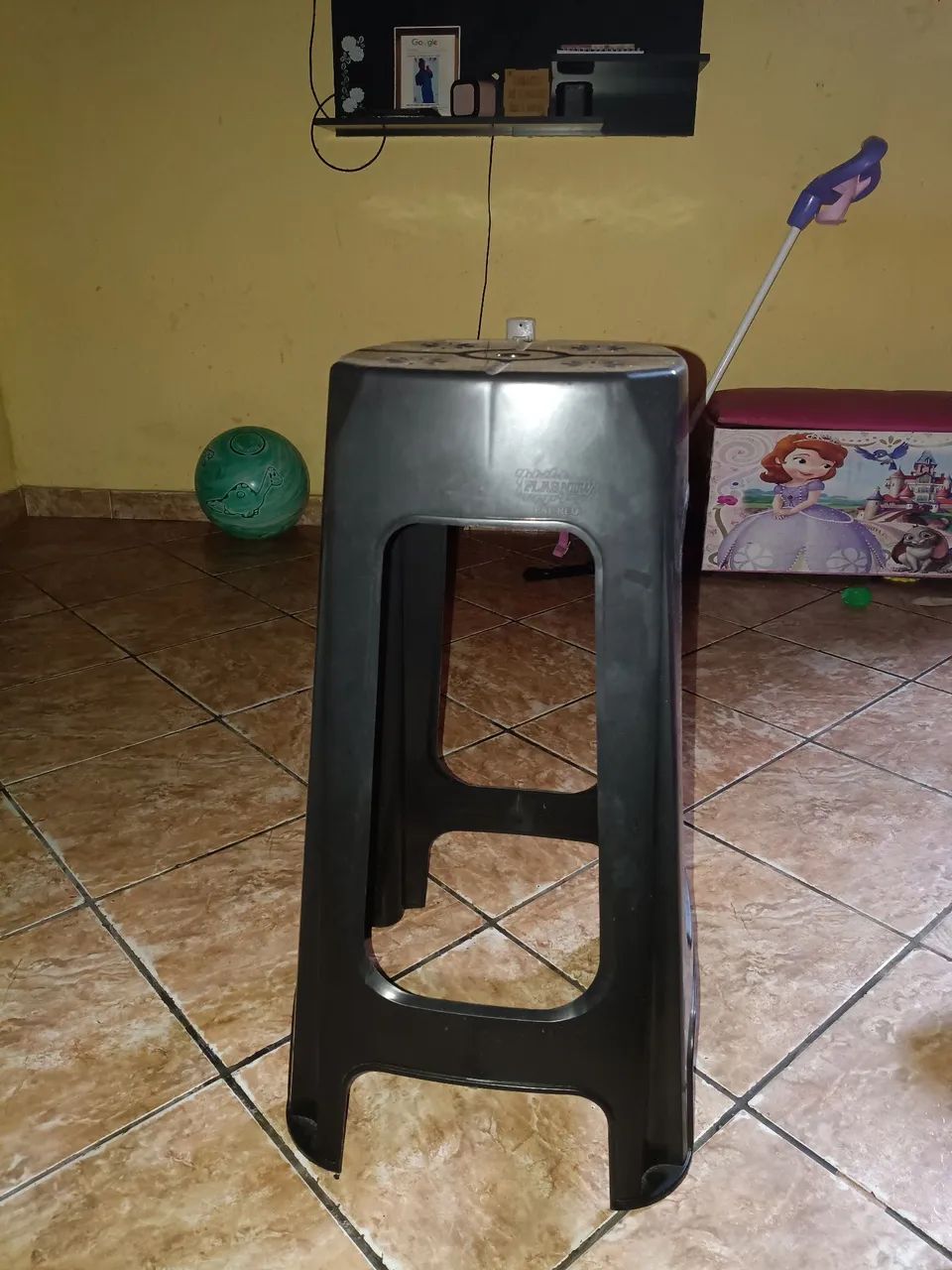 Banco de plástico 