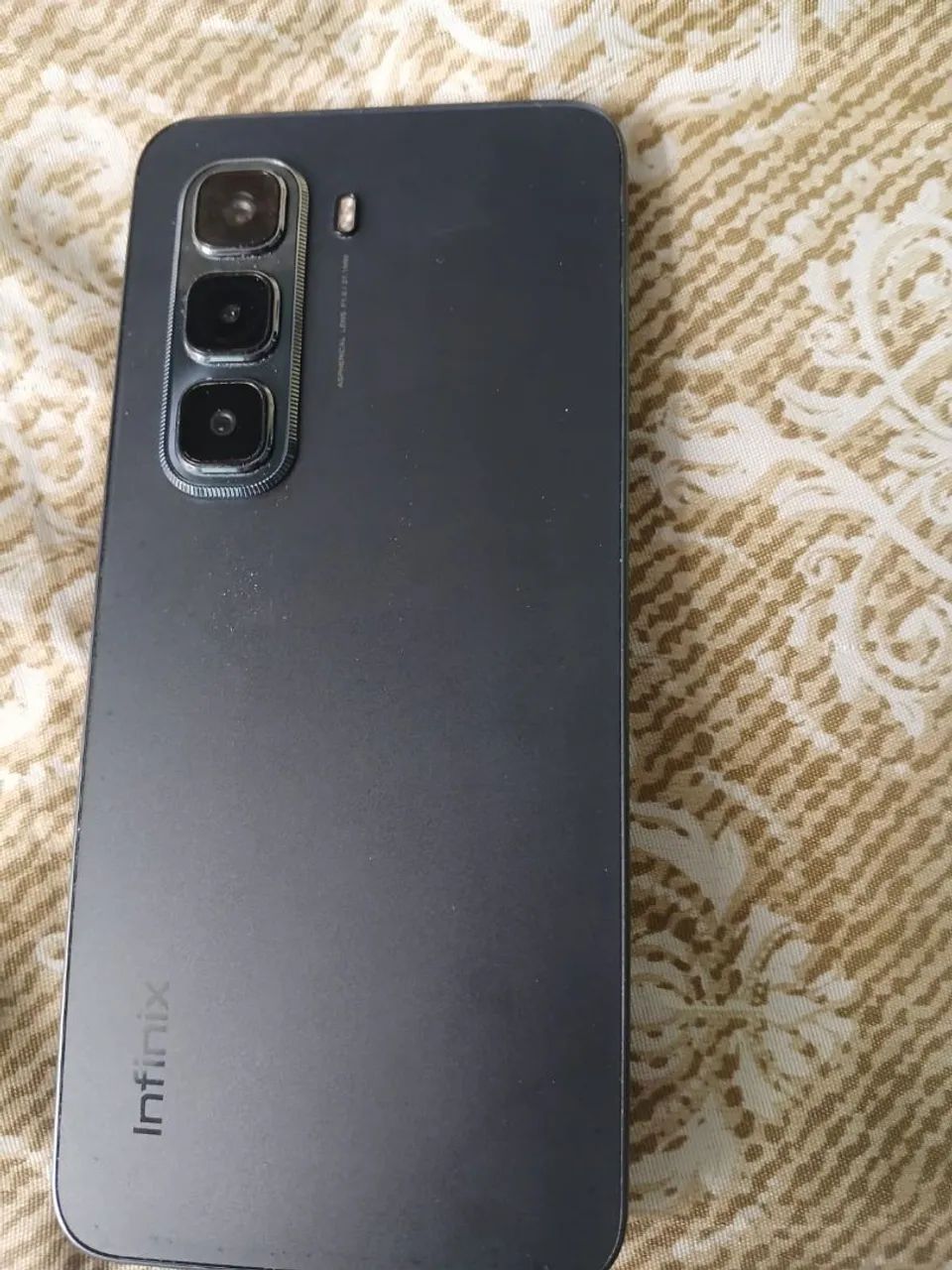 VENDO SMARTPHONE INFINIX HOT 50 PRO + - Foto 3