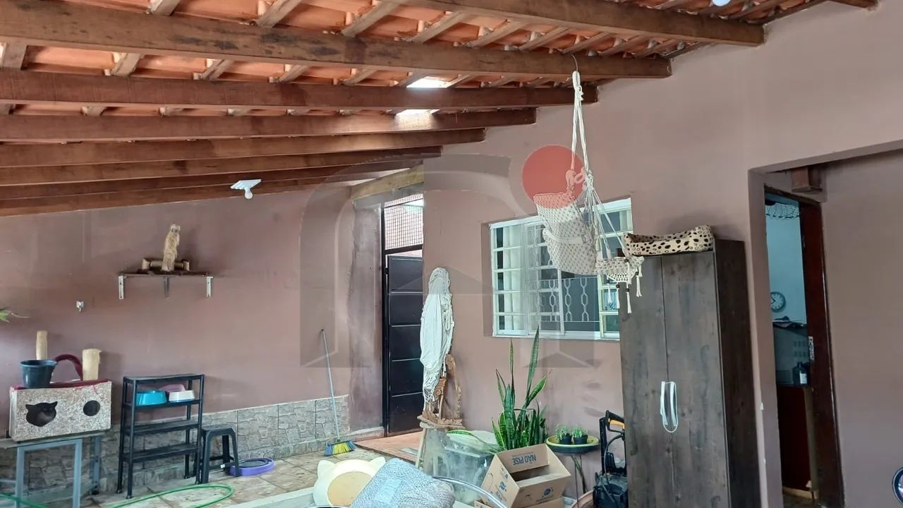 CASA COM SUÍTE - Foto 3