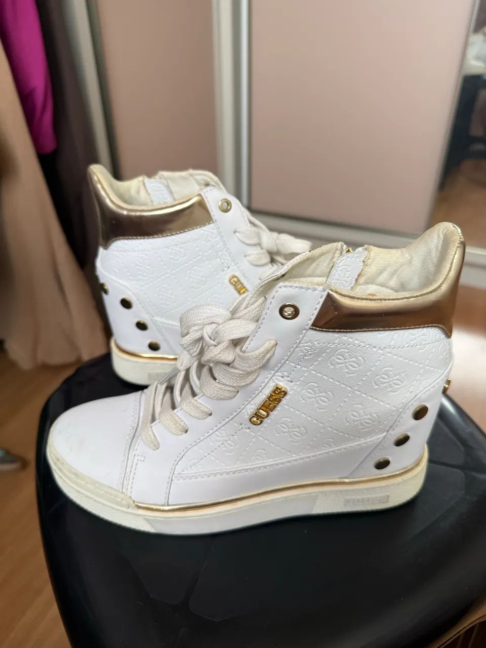 Tênis botinha Guess original 35 - Foto 2