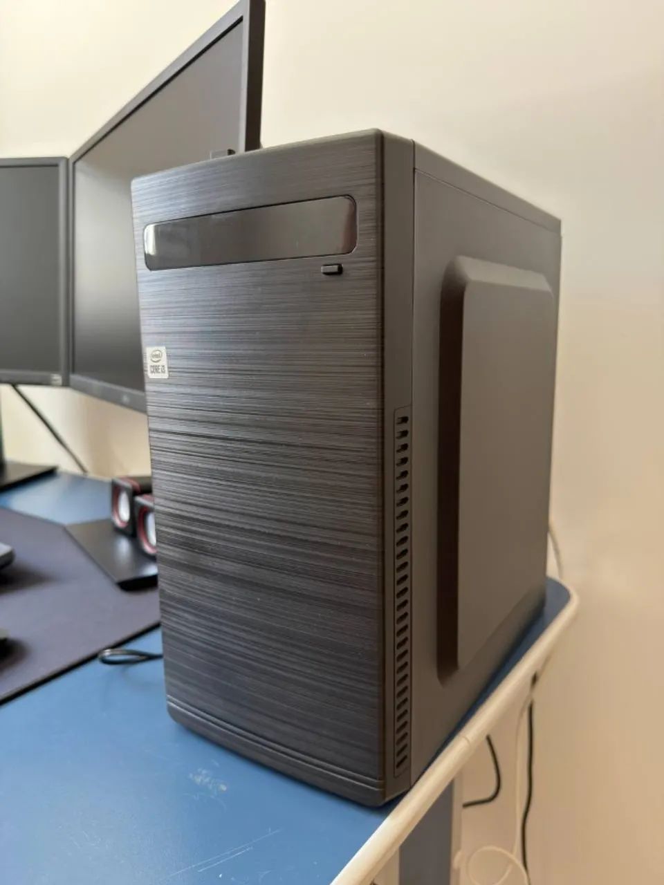 Vendo computador completo, duas telas, pouco tempo de uso. - Foto 4