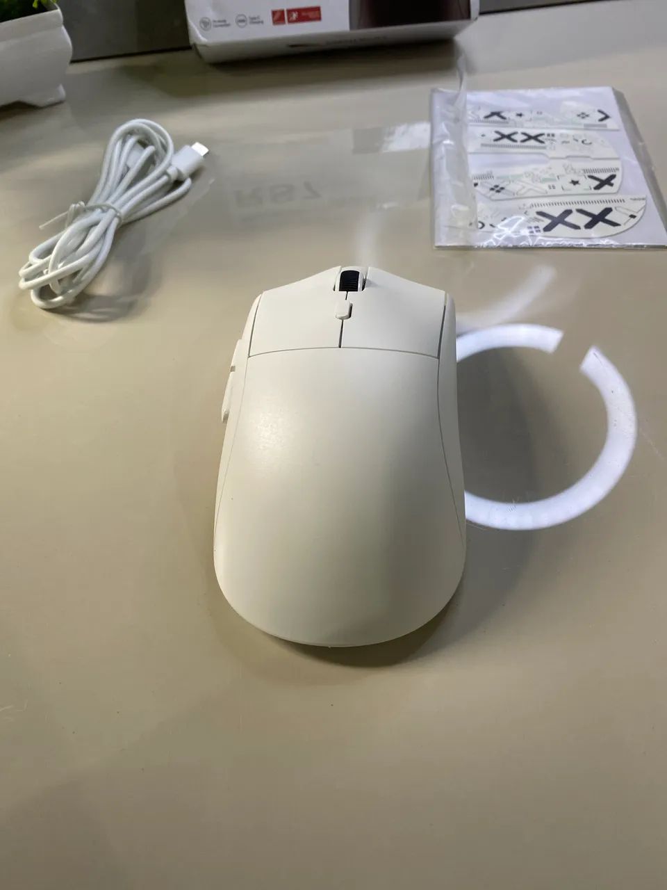 Mouse Gamer Sem Fio Smailwolf RS7 (Branco) - Foto 4