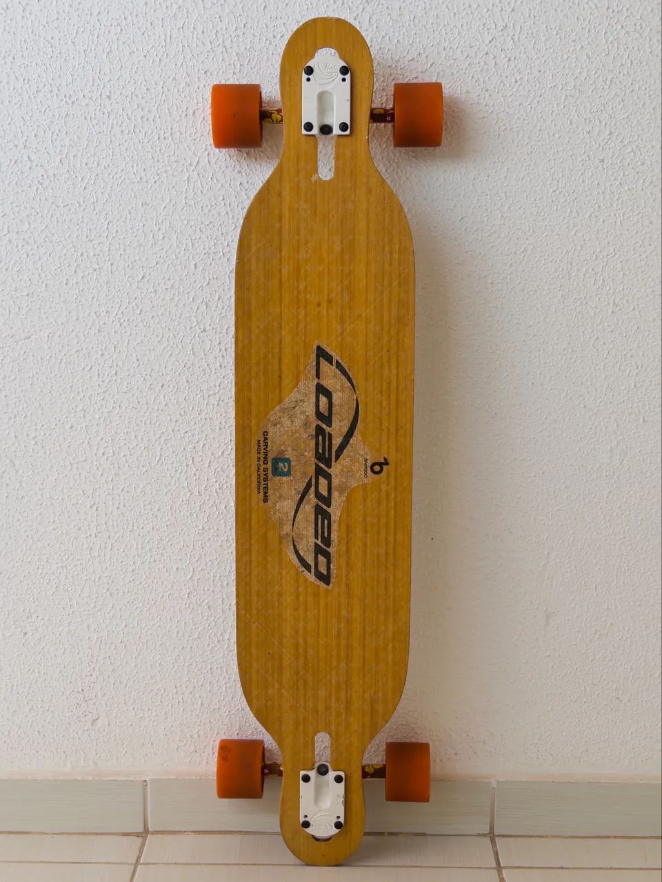 Longboard LOADED DERVISH flex 2 com trucks PARIS pro model muito
