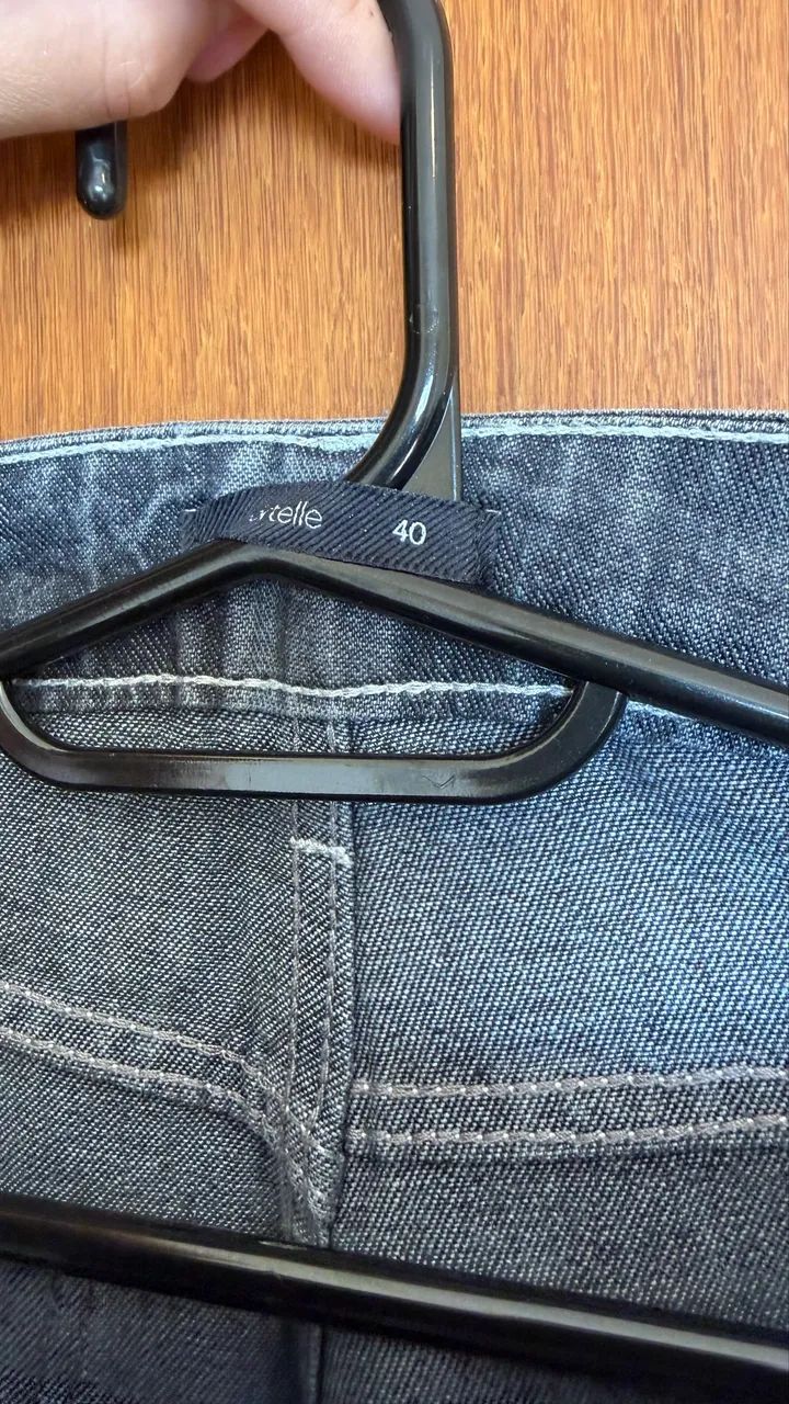 Calça brilhos prata Cortelle (veste 40)  - Foto 3