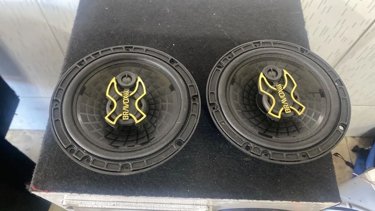 Vendo par de Boca de som bravox 6 Polegadas - Foto 3