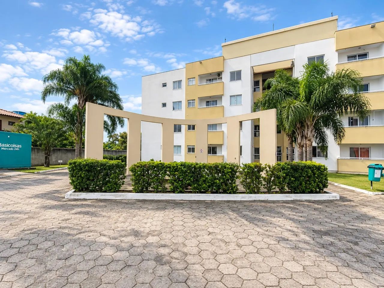 Apartamento em Santo Antonio de Lisboa - Florianópolis