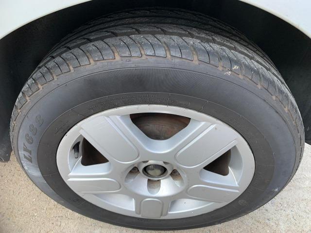 VW Fox 1.6 Plus 2009 4 Portas Completo: - Foto 11