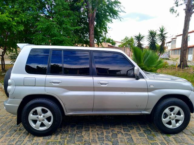 Pajero tr4, aut , 4x4 , 2007 completa! - Foto 2