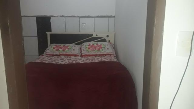 Vende se uma casa em Pernanbues, Rua tranquila prox ao fim de linha.