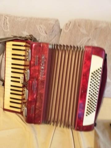 Acordeon Todeschini 80 baixos - Foto 4