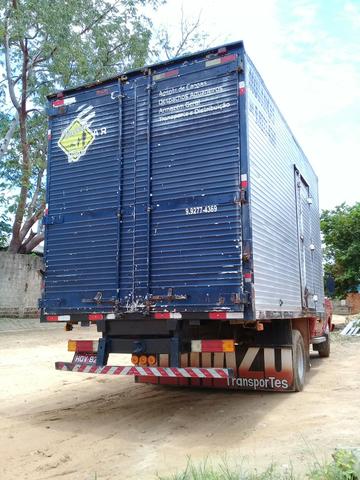 Vendo ou troco por outro do mesmo valor ano 81 pego carro até 15 mil - Foto 6
