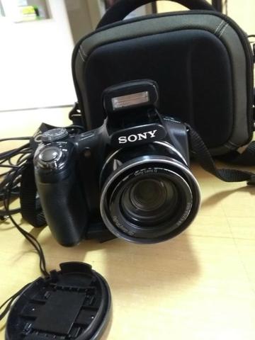 Câmera fotográfica SONY