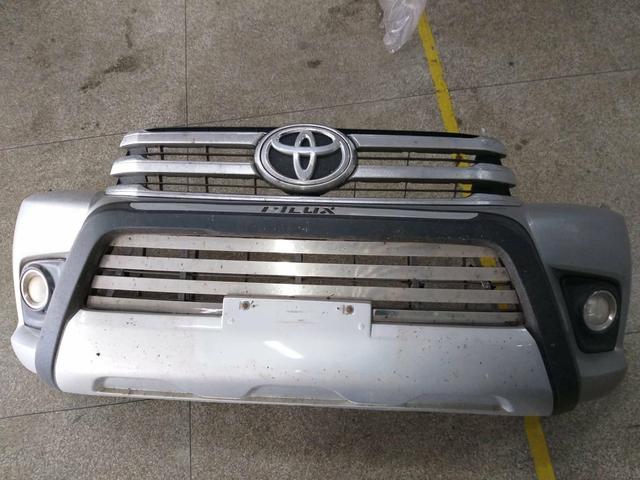 Hilux 2018 para choque completo