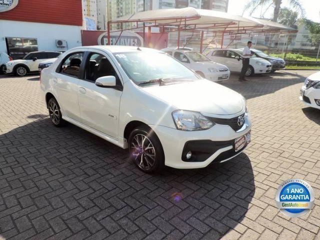 ETIOS PLATINUM Sed. 1.5 Flex 16V 4p Aut. - Foto 3